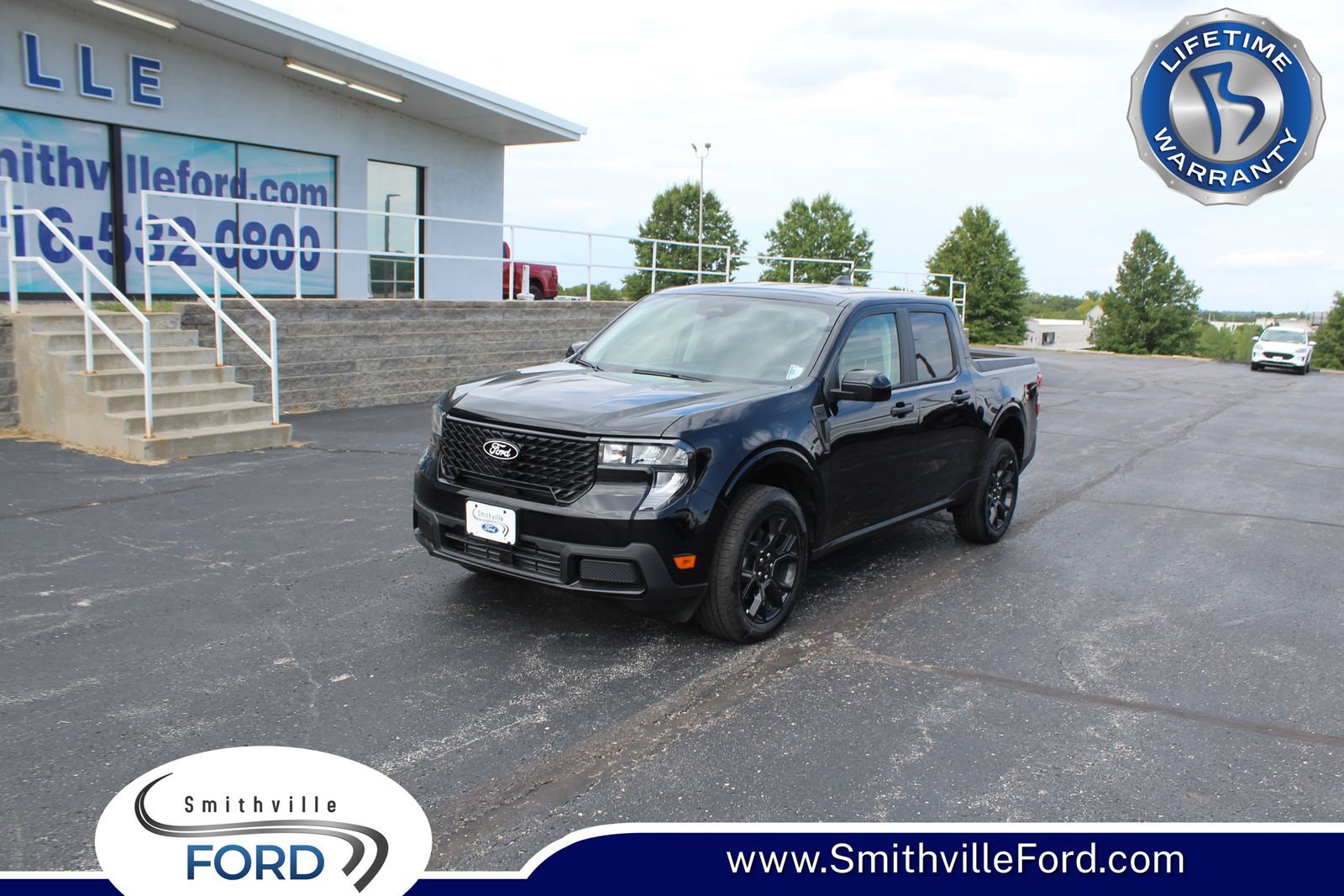New 2025 Ford Maverick XLT w/ XLT Luxury Package AWD/4WD image 1