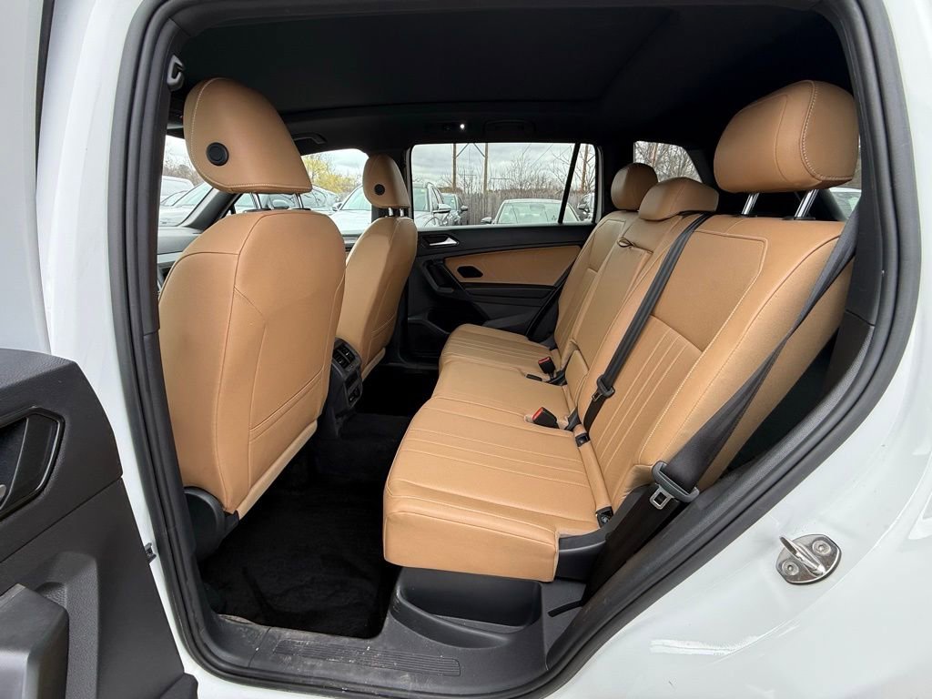 Used 2022 Volkswagen Tiguan SE image 19