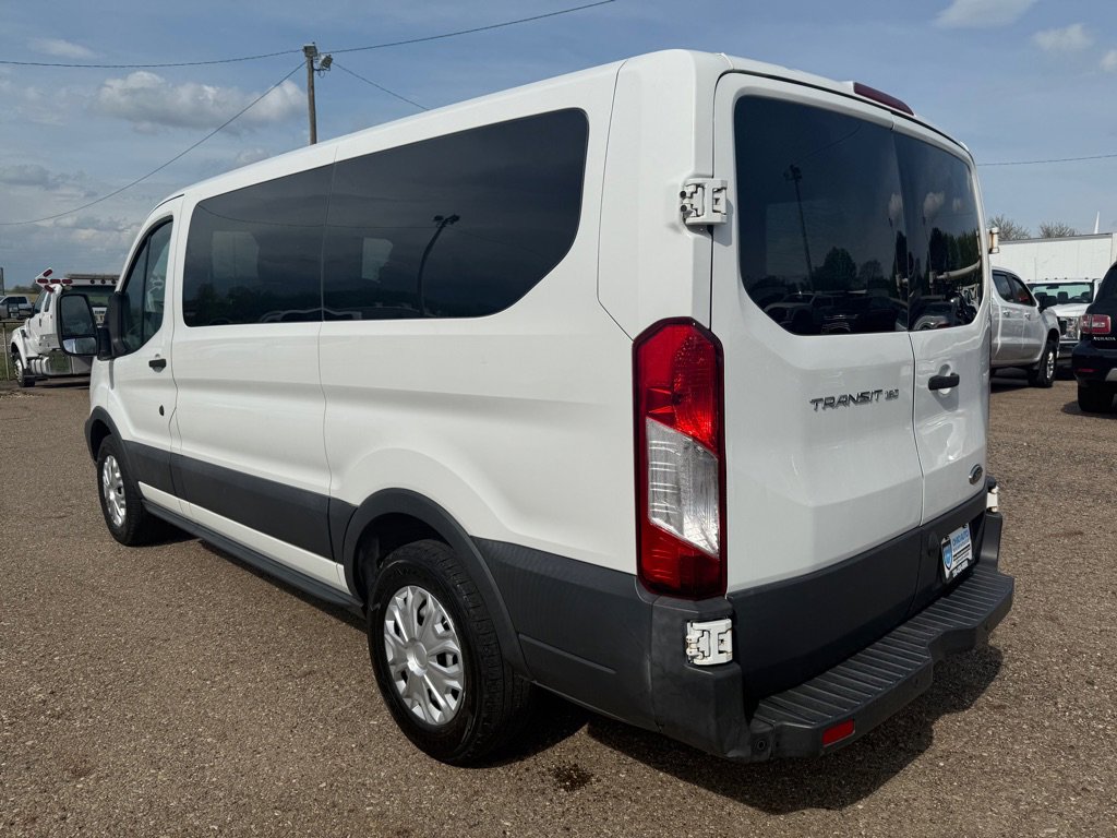 Used 2016 Ford Transit 150 XL image 6