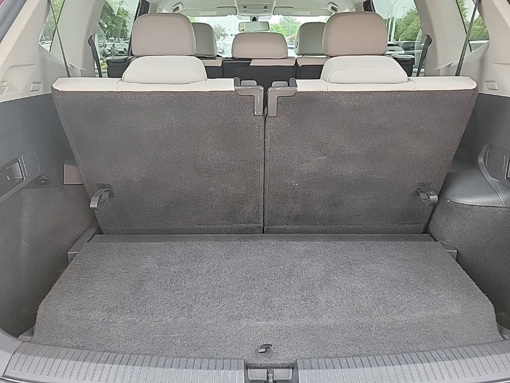 Used 2019 Volkswagen Tiguan SE w/ 3rd Row Seat Package AWD/4WD image 18