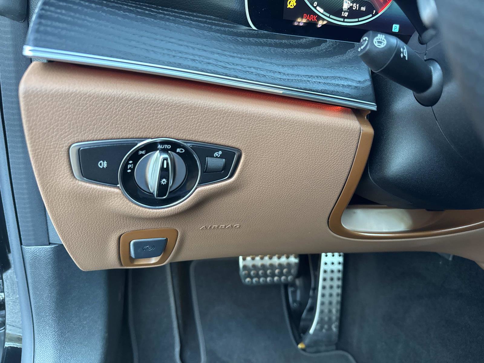 Used 2023 Mercedes-Benz E 450 Cabriolet image 26