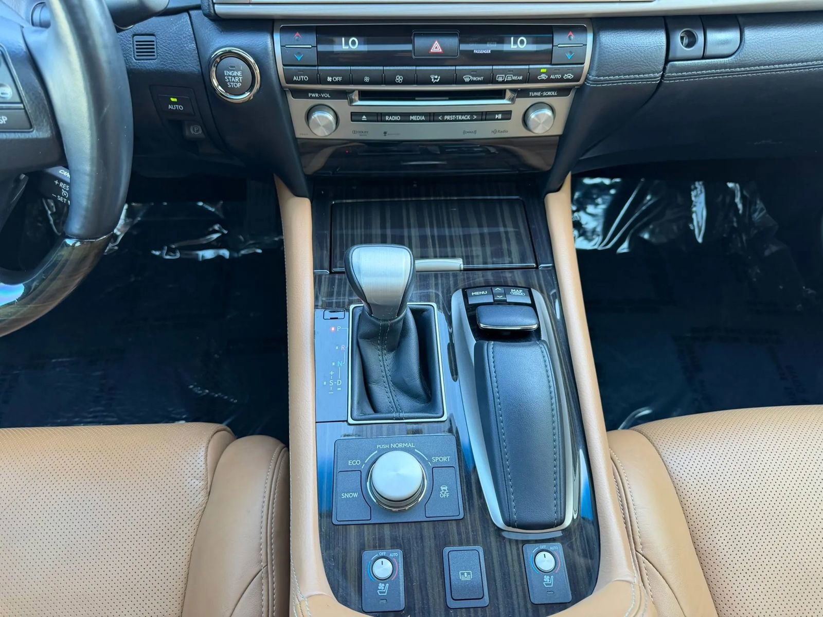Used 2013 Lexus LS 460 w/ Comfort Pkg RWD image 18