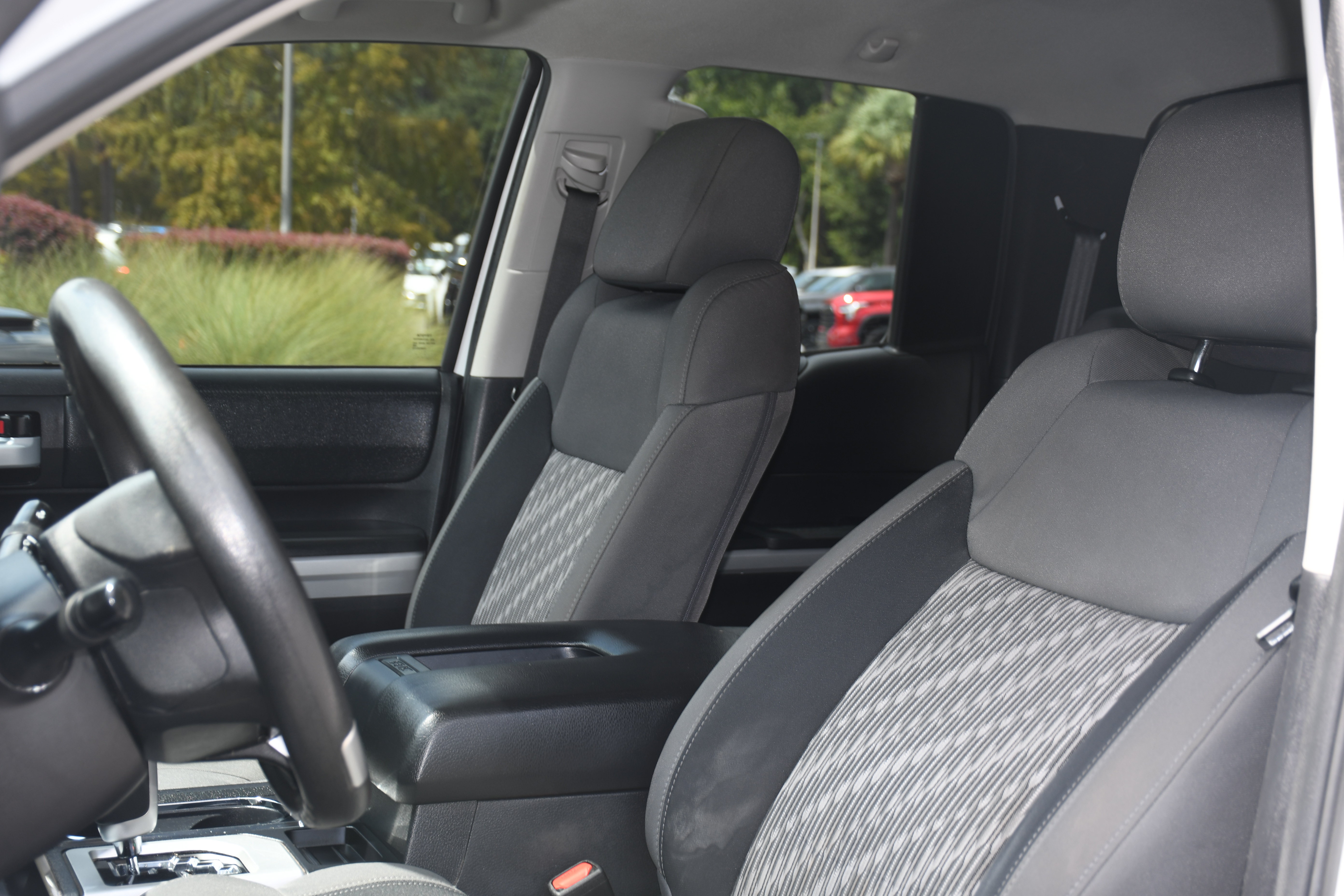 Used 2021 Toyota Tundra SR5 RWD image 11