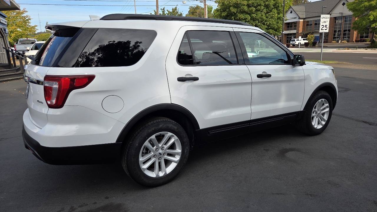 Used 2017 Ford Explorer 4WD image 7