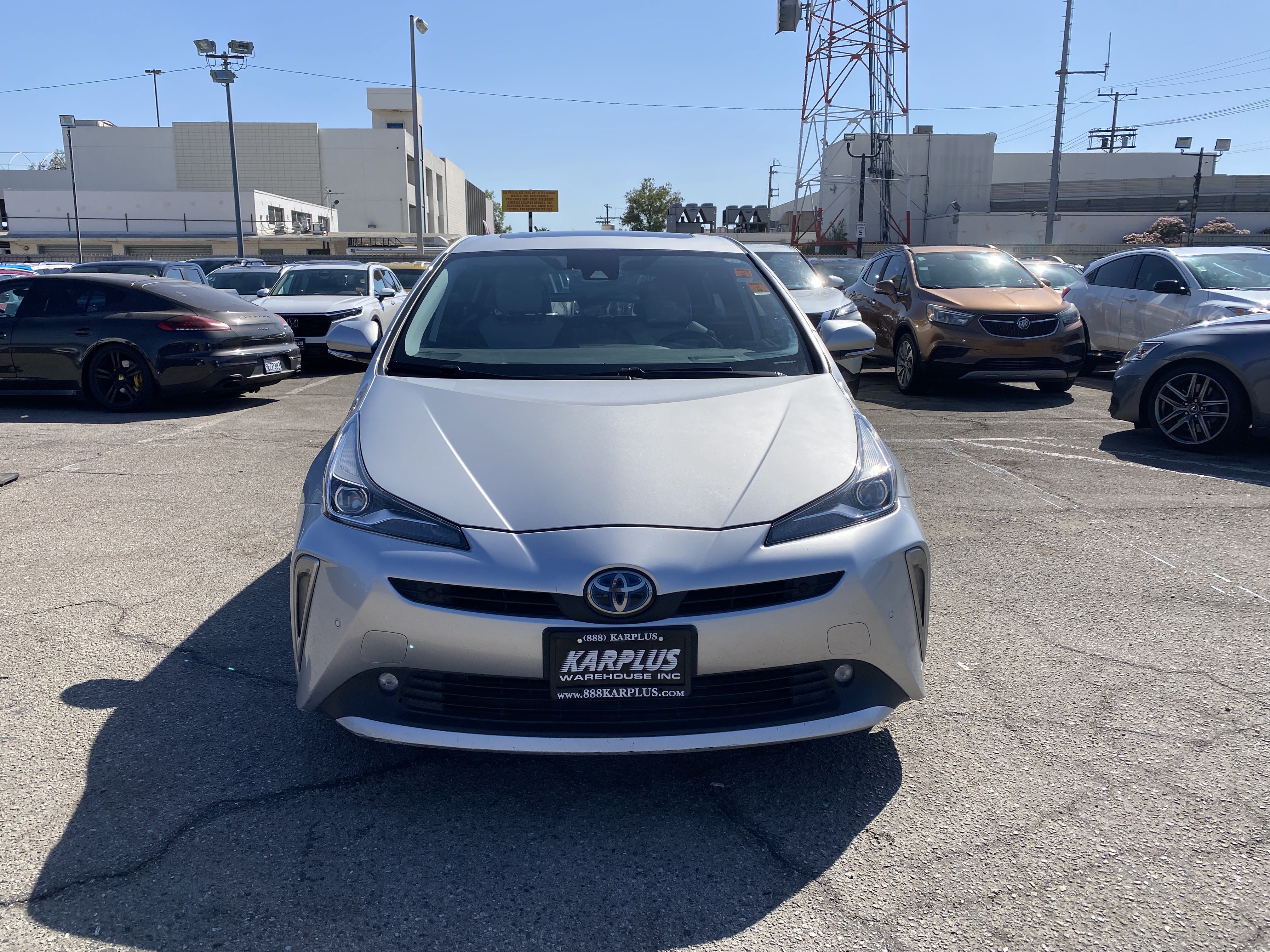 Used 2022 Toyota Prius XLE w/ Advanced Technology Package FWD image 3