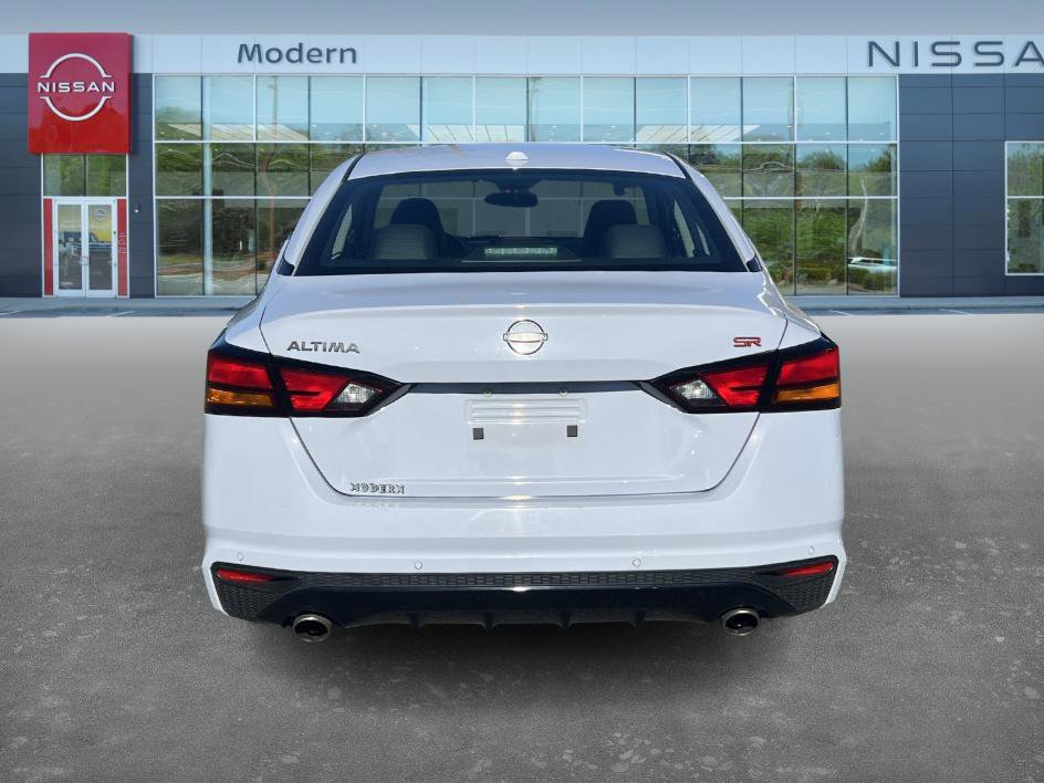 Certified 2024 Nissan Altima 2.5 SR image 6