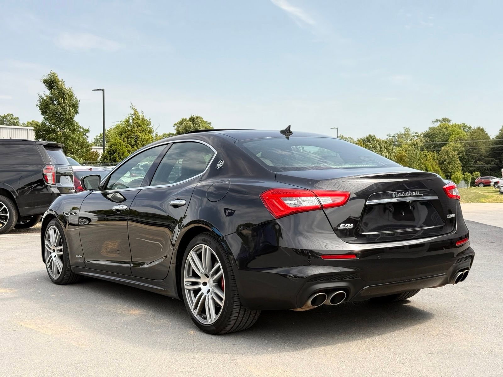 Used 2018 Maserati Ghibli S GranSport Q4 AWD/4WD image 16