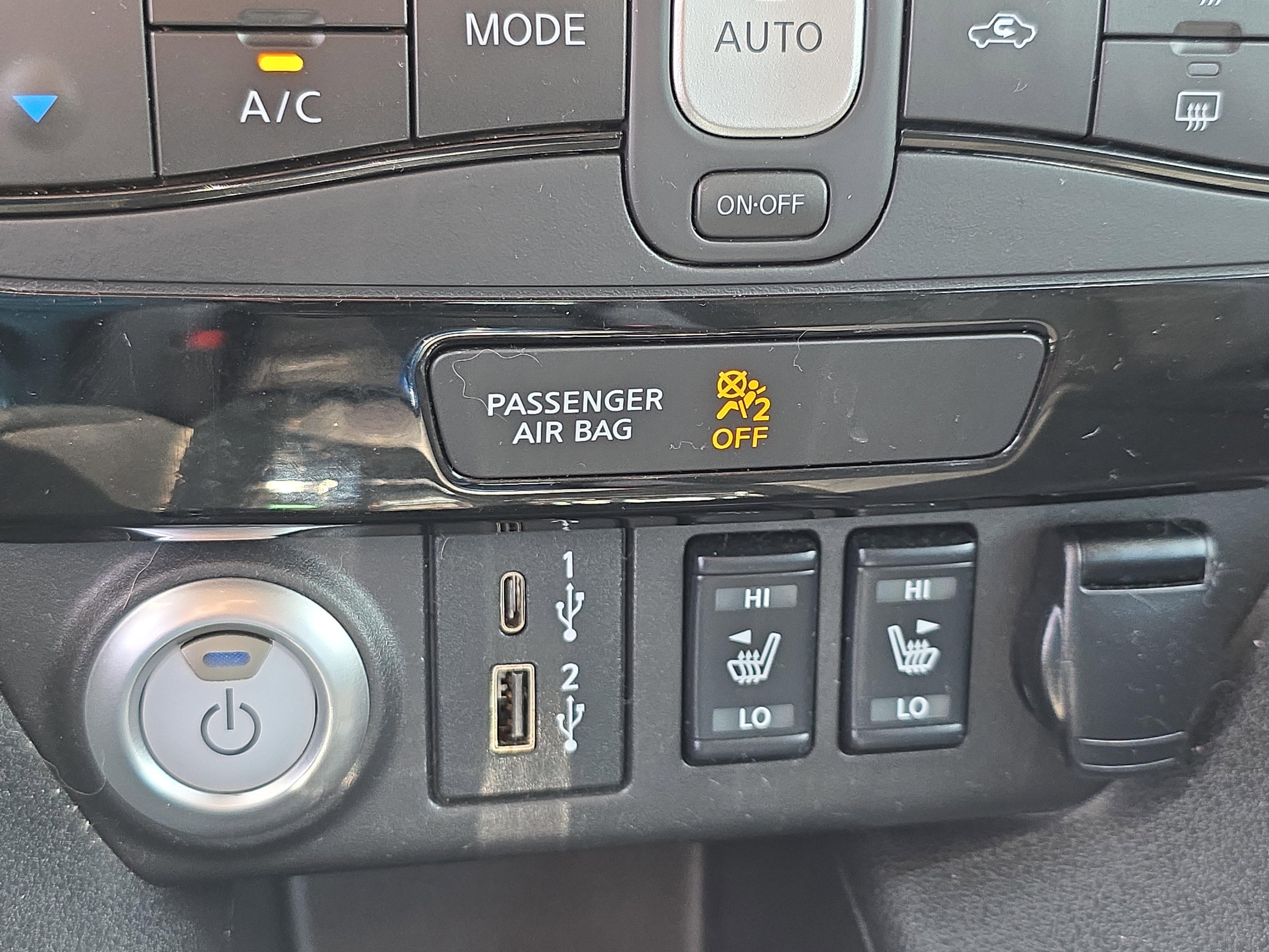 Used 2020 Nissan Leaf SL Plus image 30