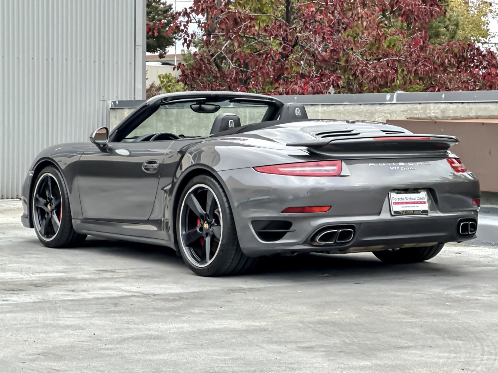 Used 2014 Porsche 911 Turbo image 3