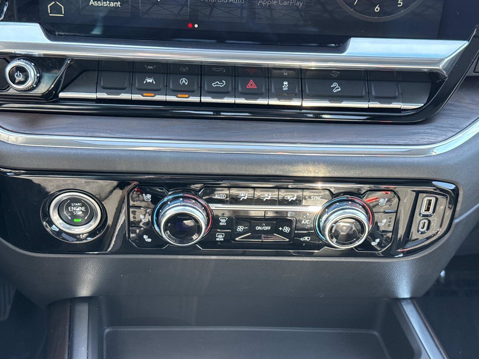 Used 2023 GMC Sierra 1500 SLT w/ SLT Premium Package image 5