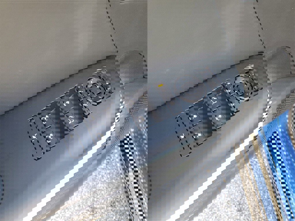 New 2025 Kia K4 GT-Line image 9