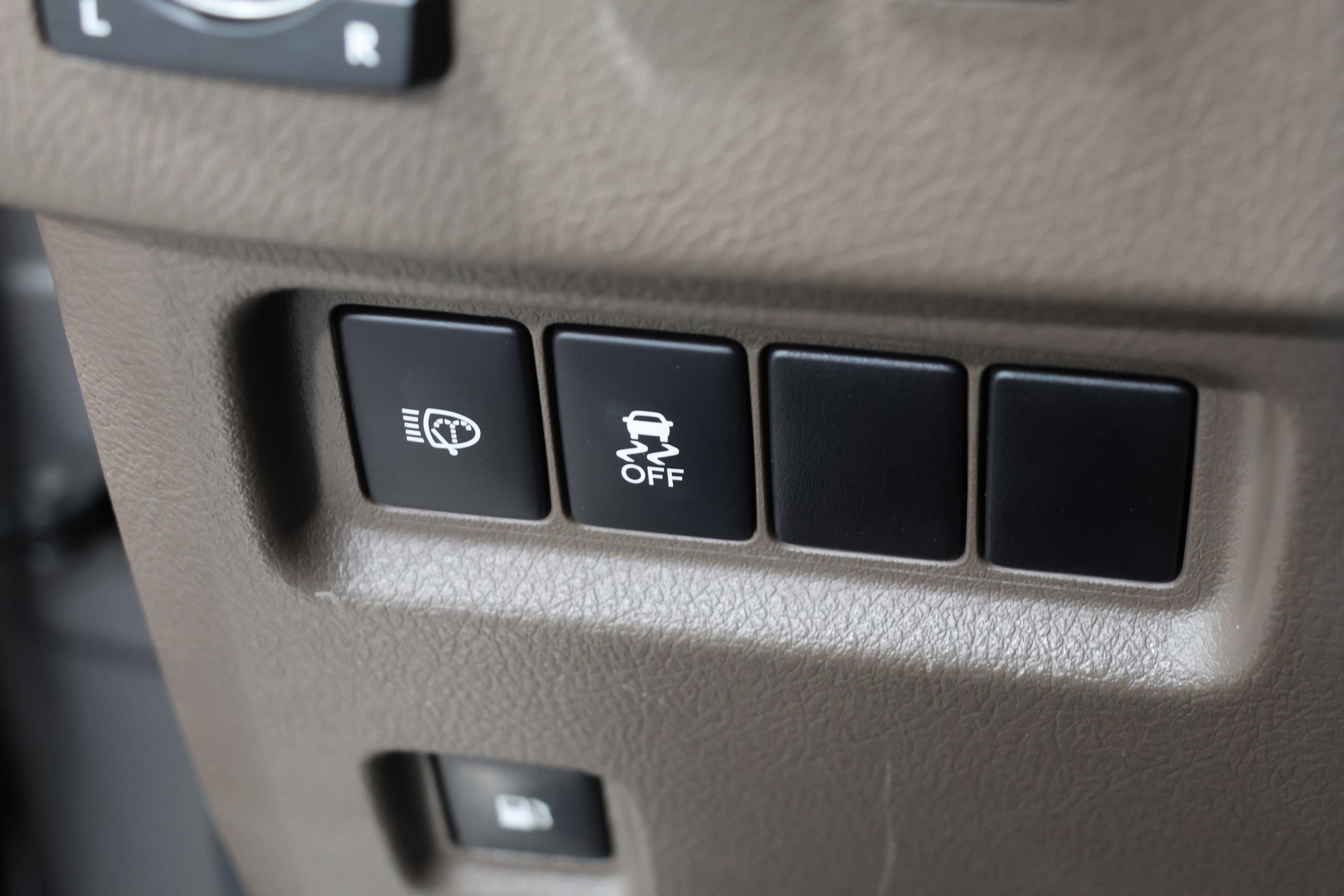 Used 2014 Lexus GX 460 image 16