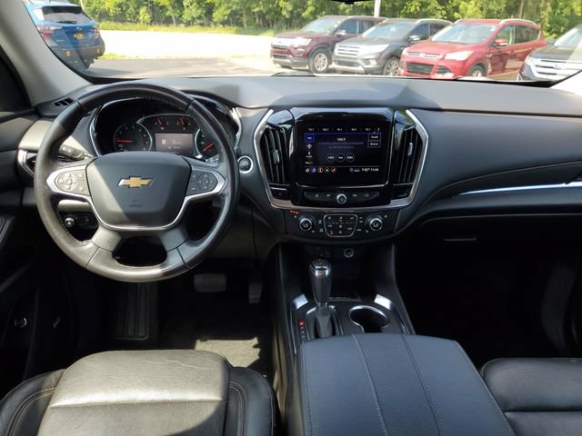 Used 2020 Chevrolet Traverse Premier w/ Redline Edition AWD/4WD image 36