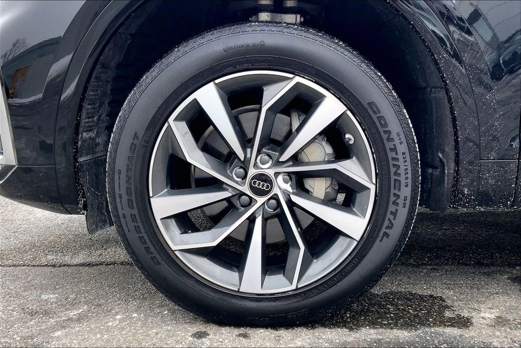 Used 2024 Audi Q5 2.0T Premium Plus w/ Premium Plus Package image 11