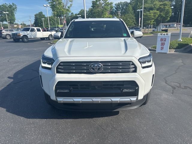 Used 2025 Toyota 4Runner Limited AWD/4WD image 5
