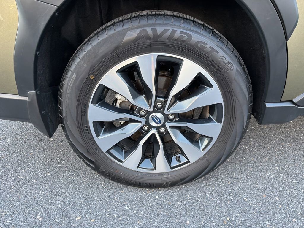 Certified 2025 Subaru Outback Limited image 11