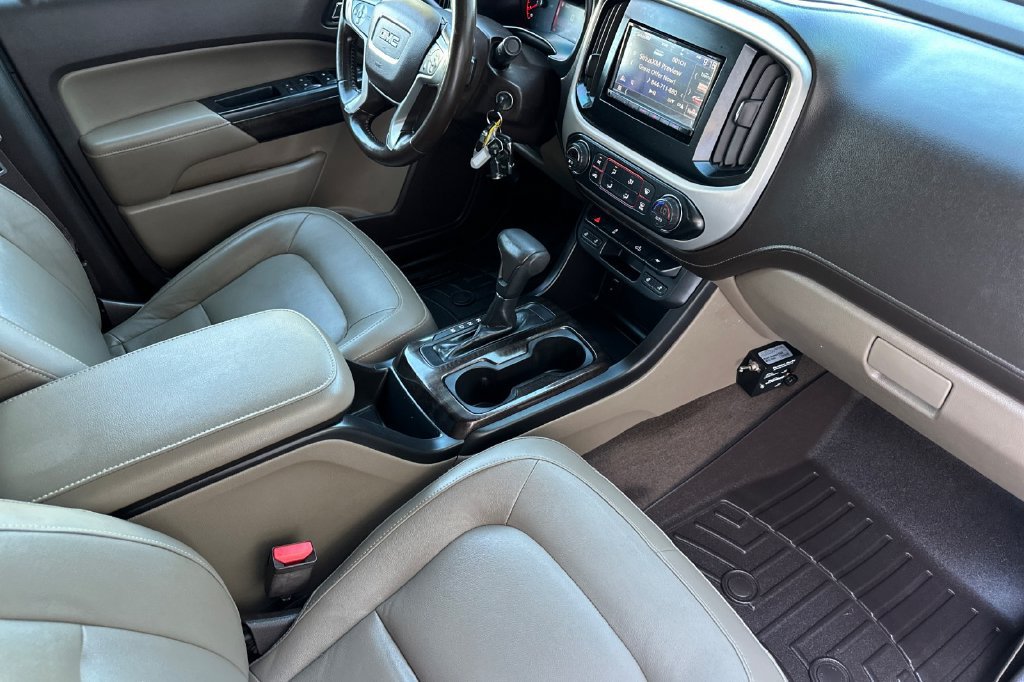 Used 2015 GMC Canyon SLT AWD/4WD image 20