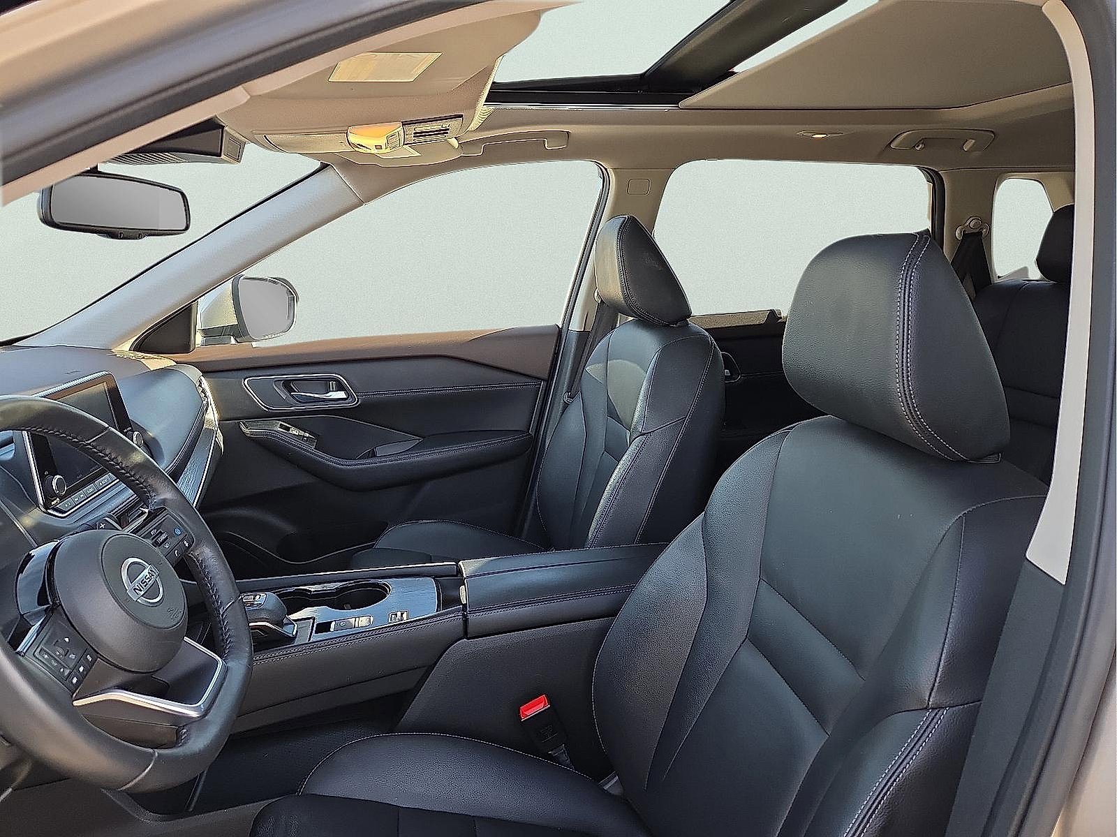 Used 2021 Nissan Rogue SL image 13