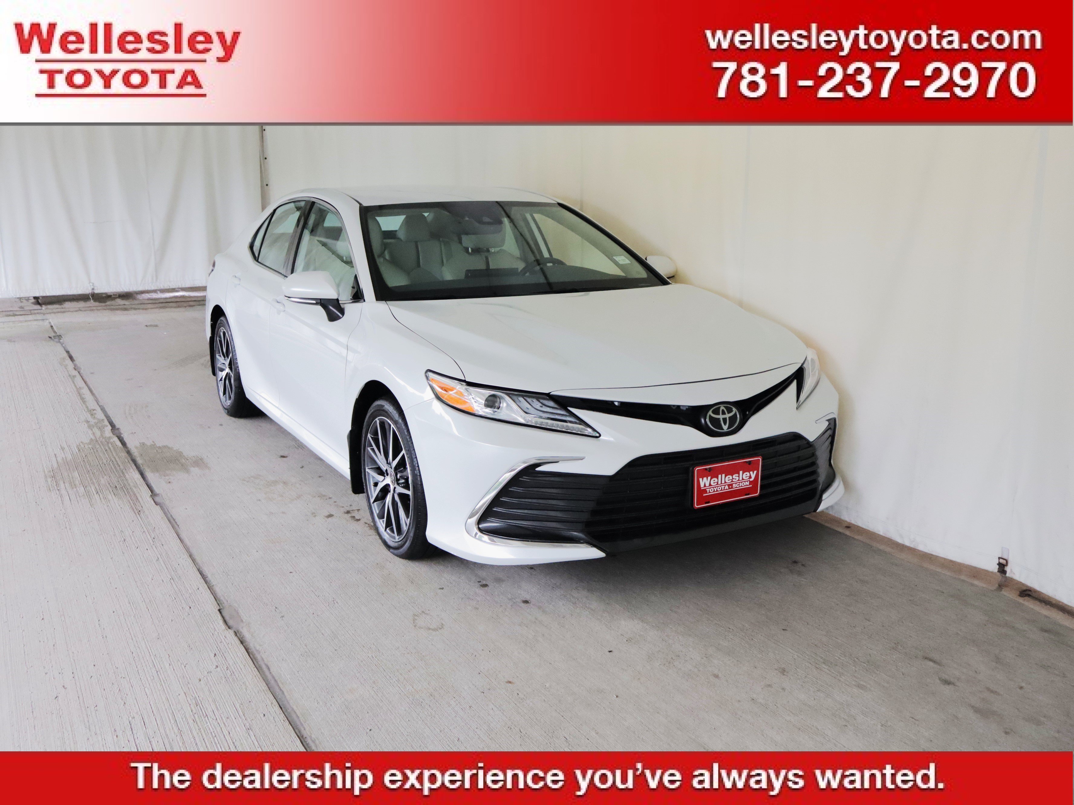 Used 2023 Toyota Camry XLE AWD/4WD video 1