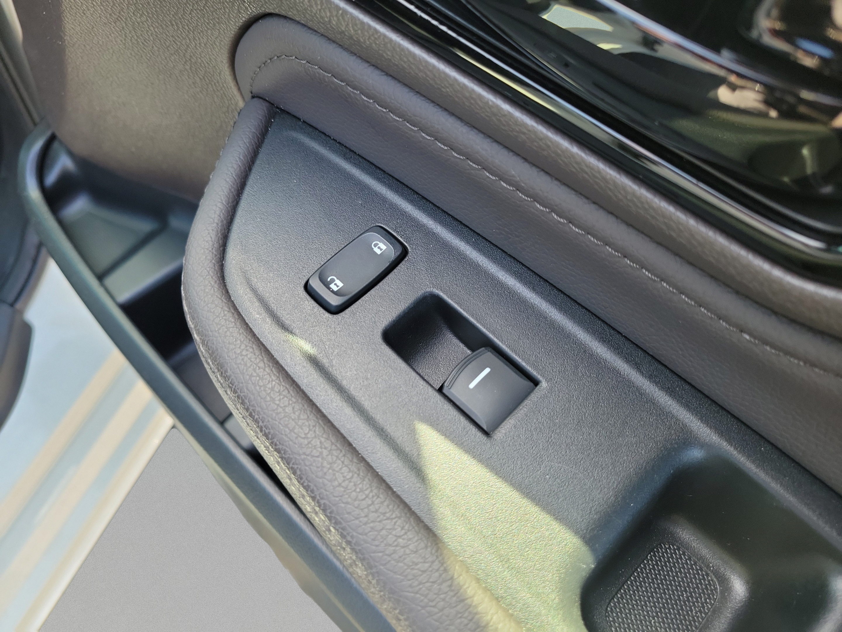 Certified 2018 Honda Odyssey Elite image 22