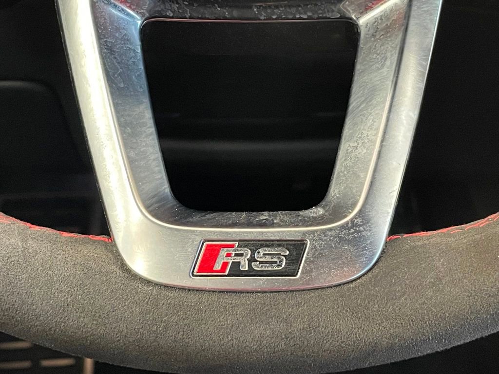 Used 2023 Audi RS Q8 w/ Black Optic Package image 31