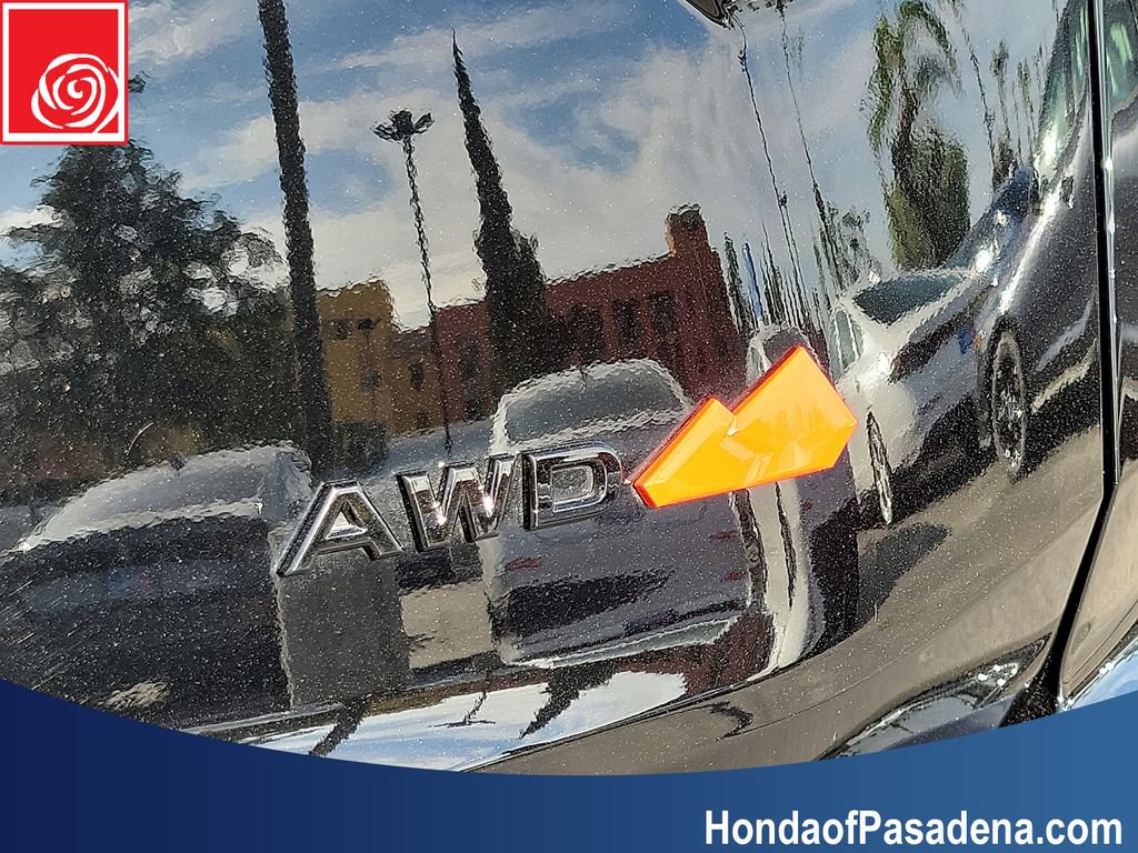 Used 2025 Nissan Rogue SV image 29