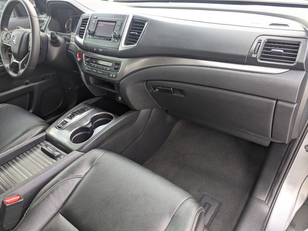 Used 2019 Honda Passport Sport image 9