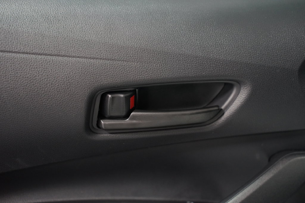 New 2027 Toyota Corolla LE FWD image 30