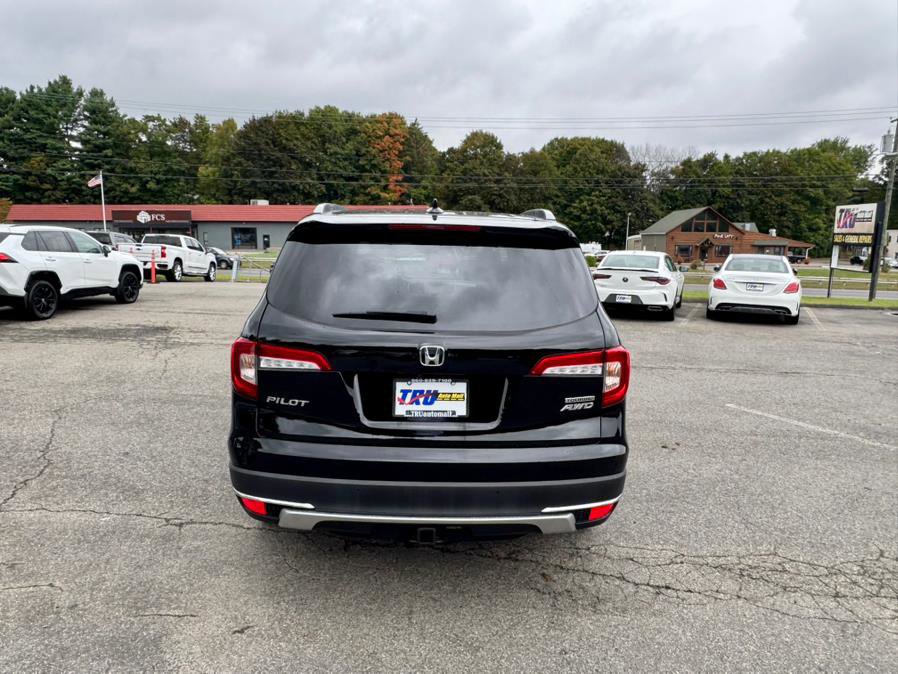 Used 2022 Honda Pilot Touring image 5