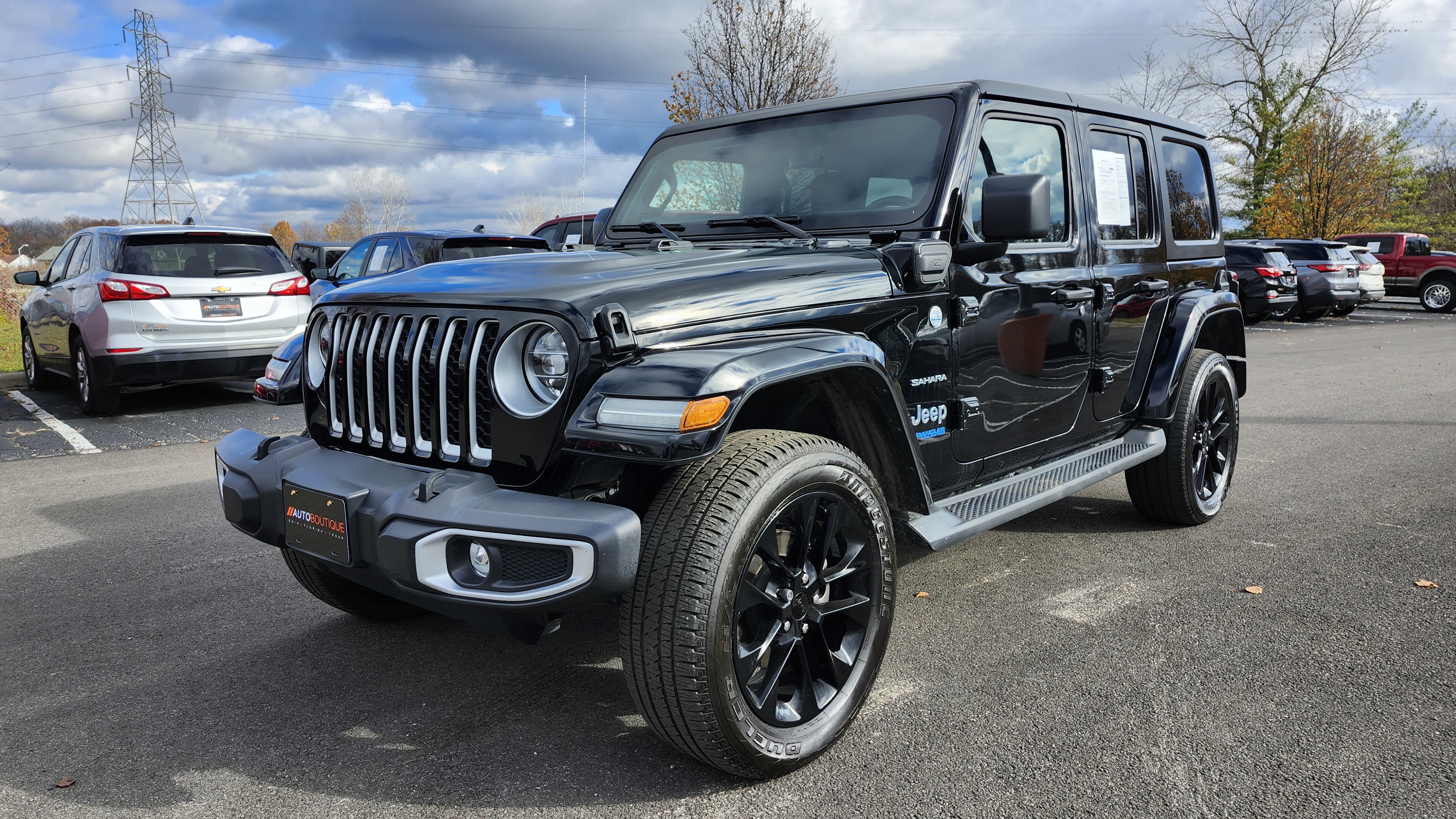 Used 2021 Jeep Wrangler Unlimited Sahara w/ Cold Weather Group image 14