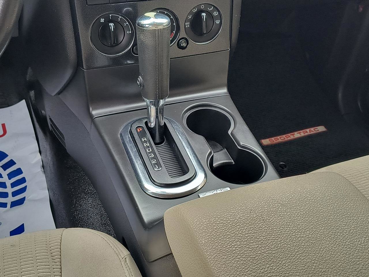 Used 2008 Ford Explorer Sport Trac XLT image 20