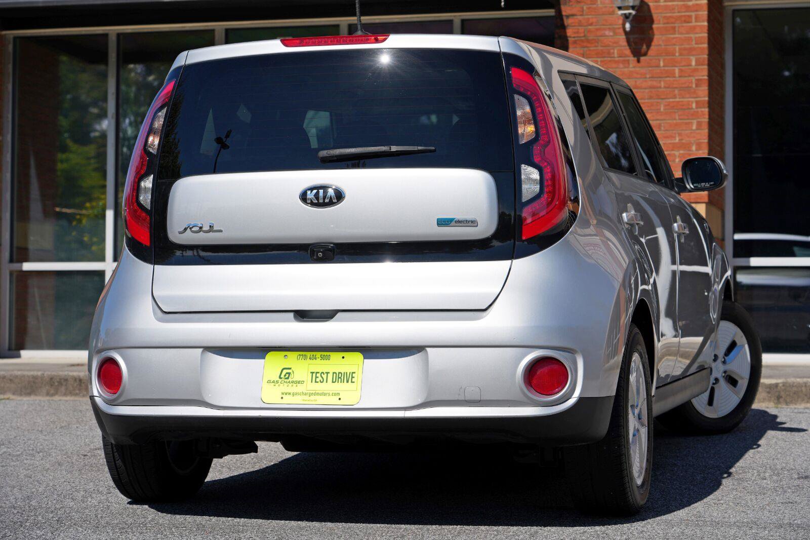Used 2016 Kia Soul EV FWD image 4