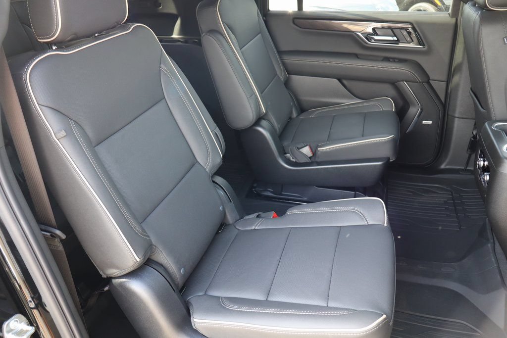 New 2025 GMC Yukon XL Elevation AWD/4WD image 26