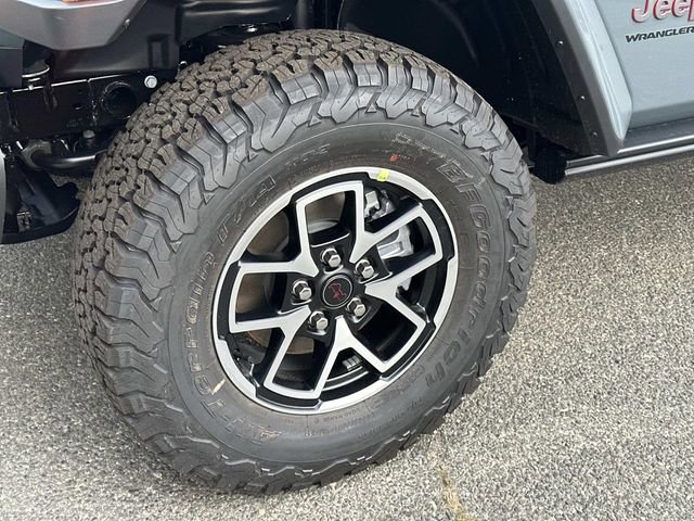 New 2025 Jeep Wrangler Unlimited Rubicon w/ Safety Group image 7