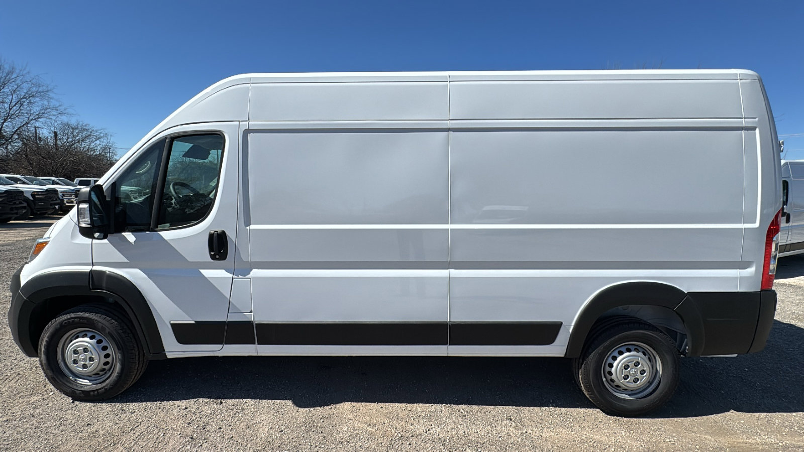 Used 2025 RAM ProMaster 2500 w/ Convenience Group image 8