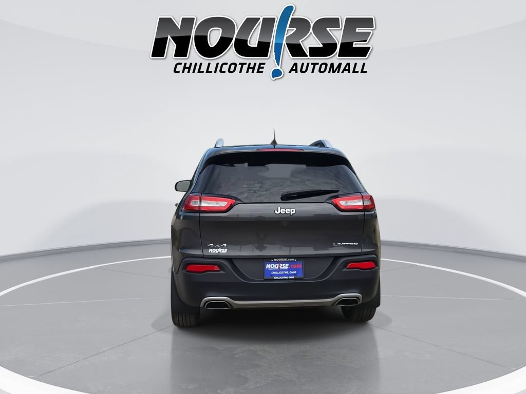Used 2017 Jeep Cherokee Limited AWD/4WD image 7
