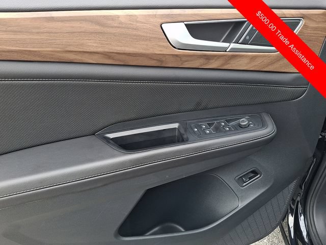 Used 2025 Volkswagen Atlas SE AWD/4WD image 12