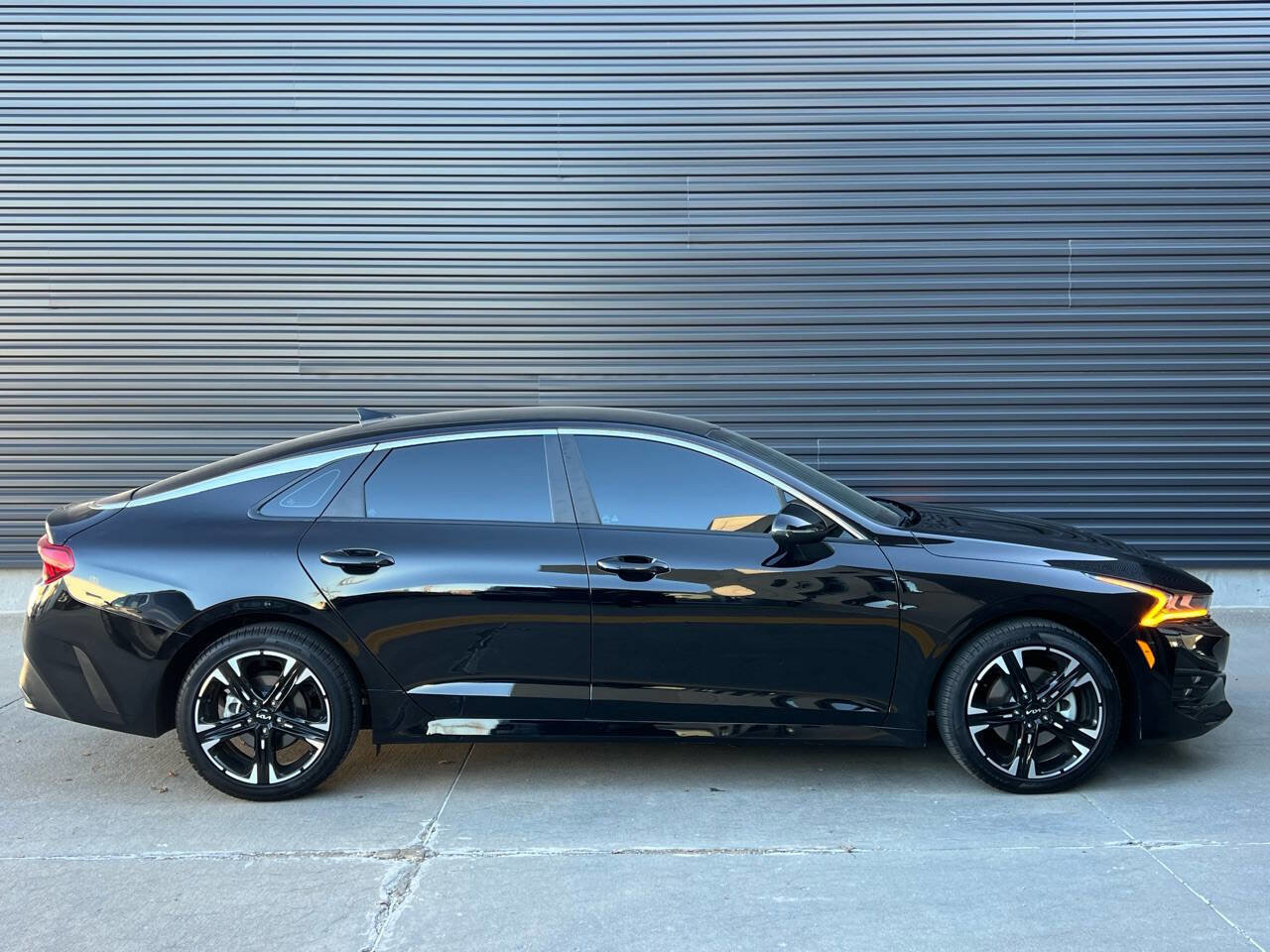 Used 2024 Kia K5 GT-Line w/ GT-Line Premium Package AWD/4WD image 10