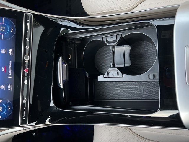 Used 2024 Mercedes-Benz C 300 4MATIC Sedan image 16