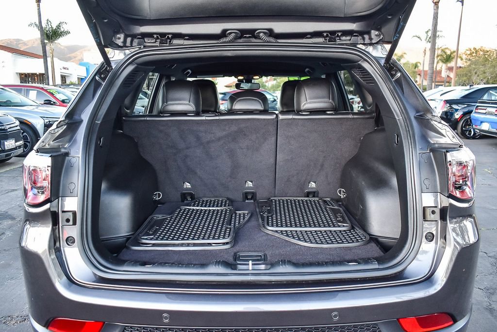 Used 2023 Jeep Compass Trailhawk image 25