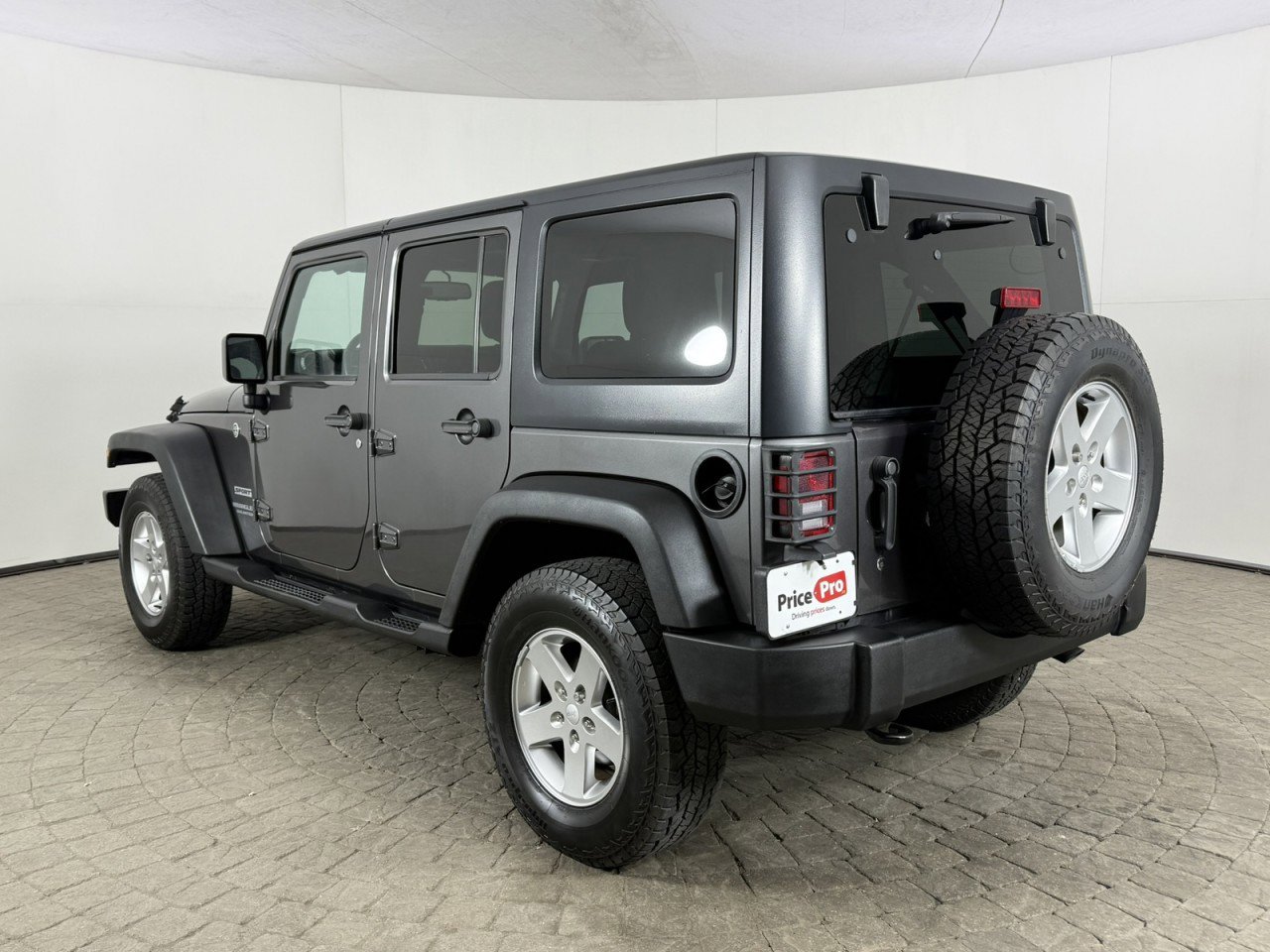 Used 2016 Jeep Wrangler Unlimited Sport w/ Quick Order Package 24S AWD/4WD image 5