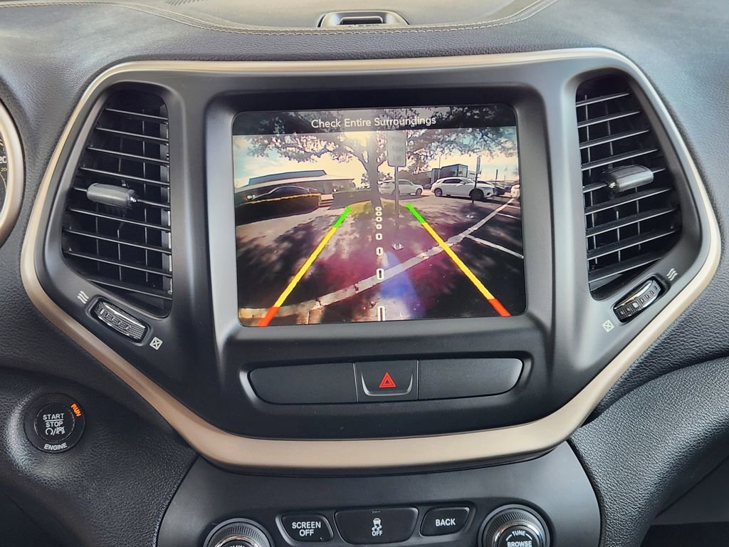 Used 2016 Jeep Cherokee High Altitude image 17