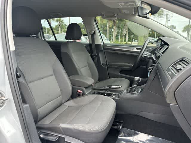 Used 2019 Volkswagen Golf S AWD/4WD image 27