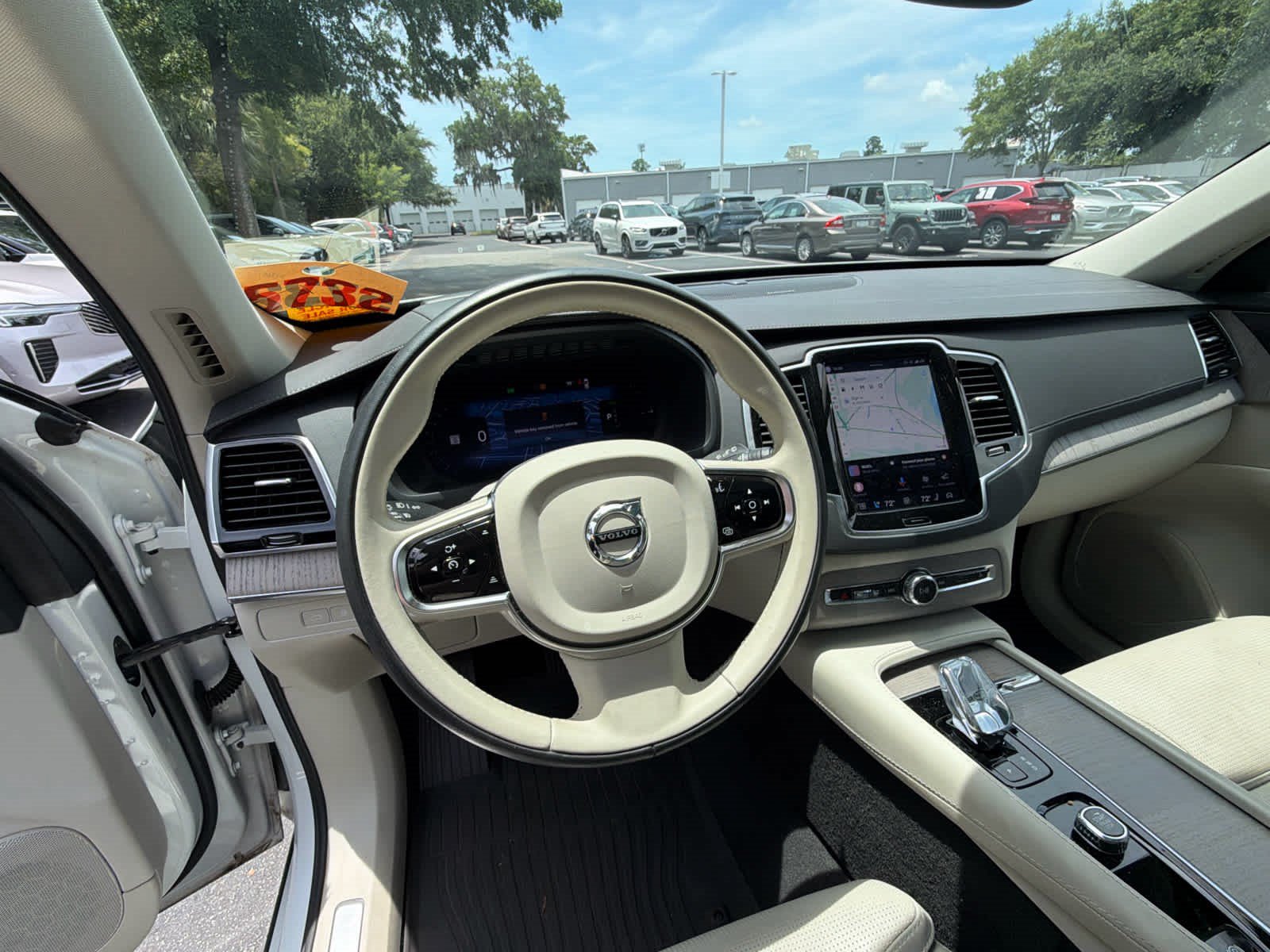 Used 2024 Volvo XC90 T8 Ultimate w/ Protection Package Premier AWD/4WD image 28
