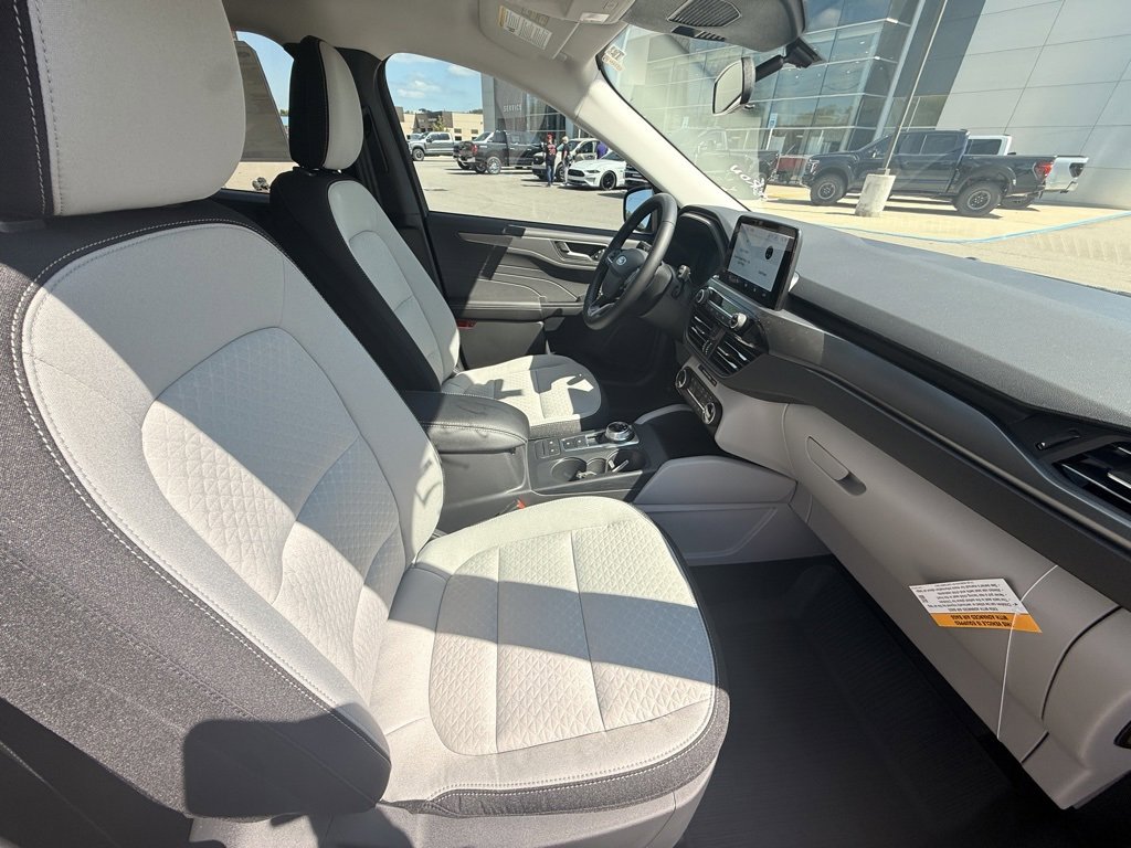 New 2026 Ford Escape Active w/ Cold Weather Package image 11