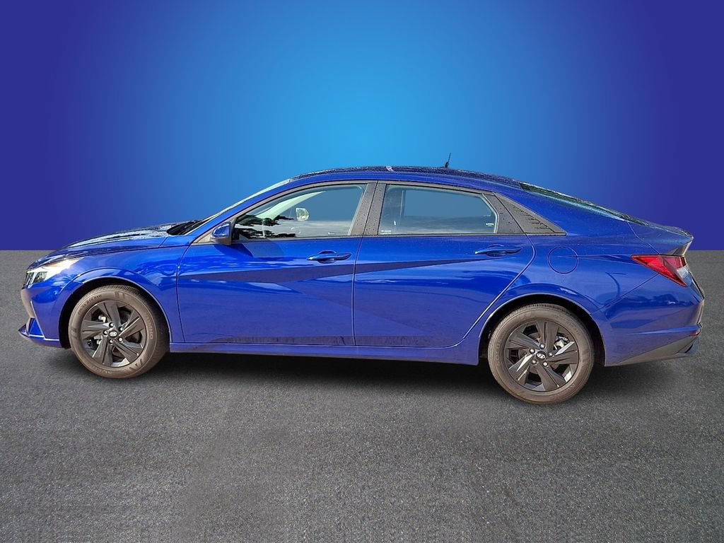 Used 2023 Hyundai Elantra SEL FWD image 7