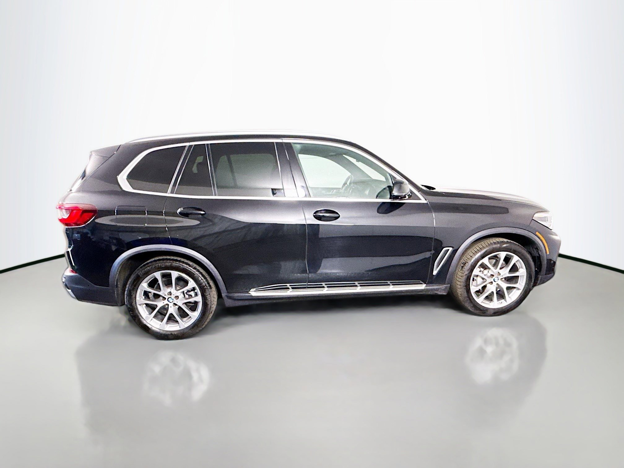 Used 2023 BMW X5 sDrive40i w/ Premium Package RWD image 11