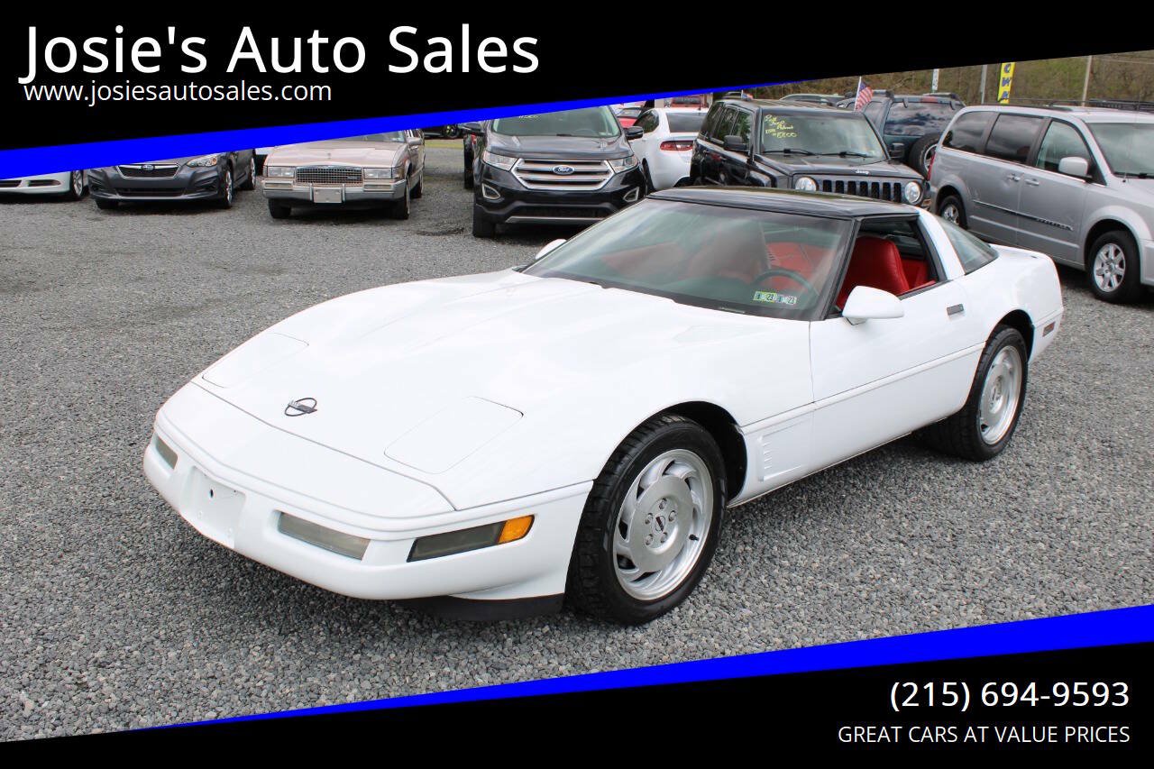 Used 1996 Chevrolet Corvette Coupe RWD image 1