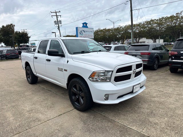 Used 2015 RAM 1500 Express AWD/4WD image 3