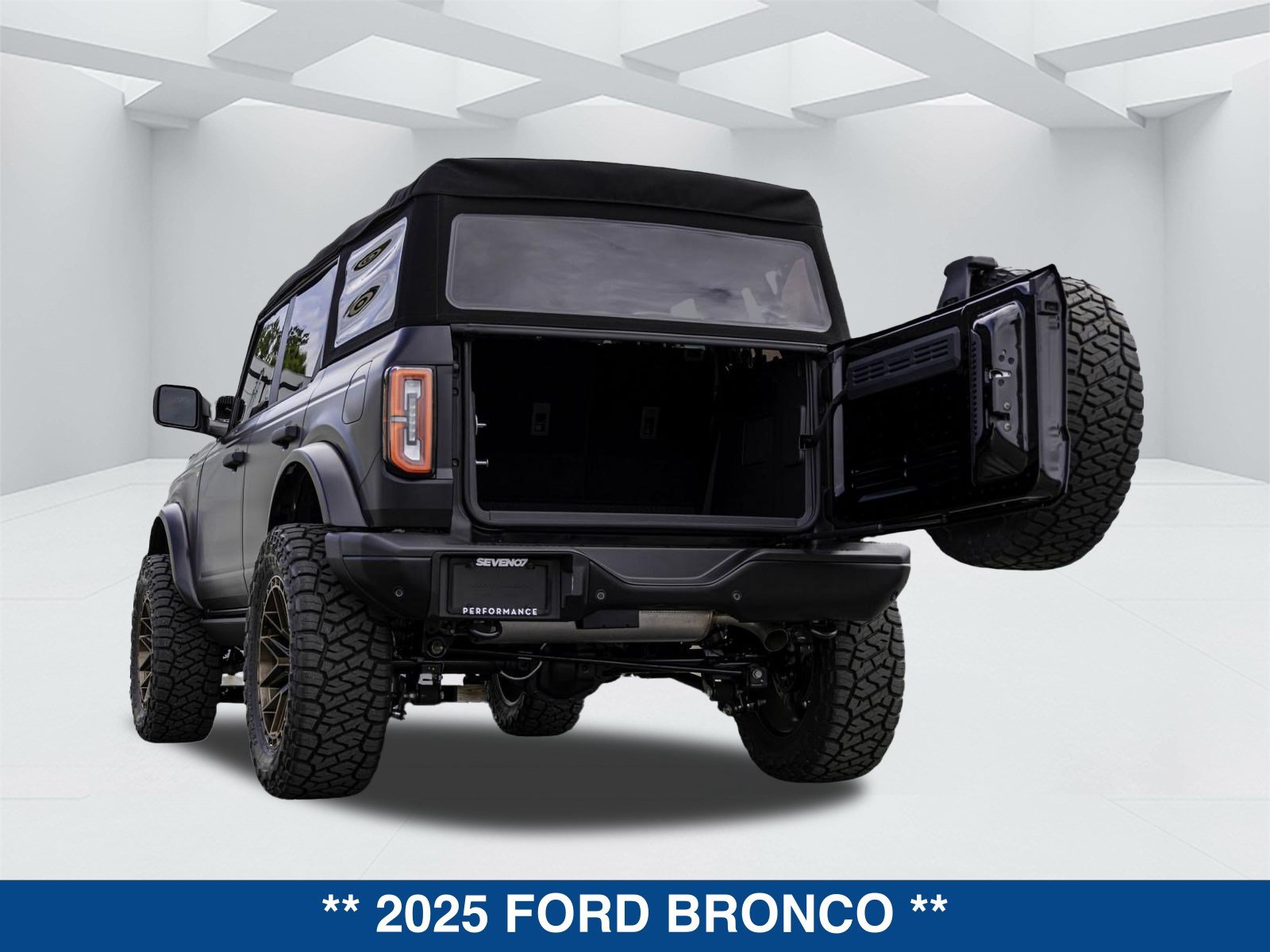 Used 2025 Ford Bronco Badlands AWD/4WD image 42
